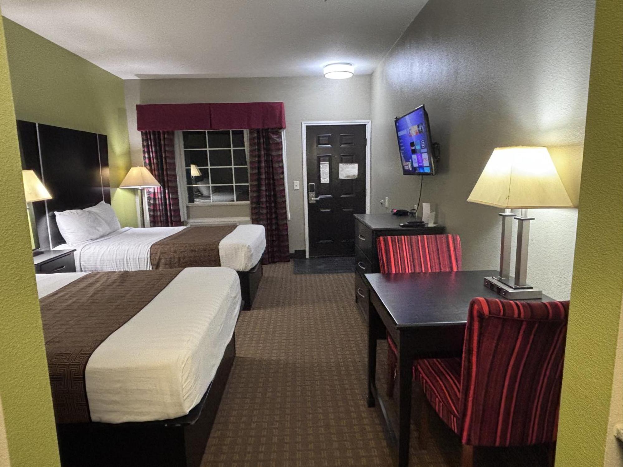 Rodeway Inn Dilley Экстерьер фото