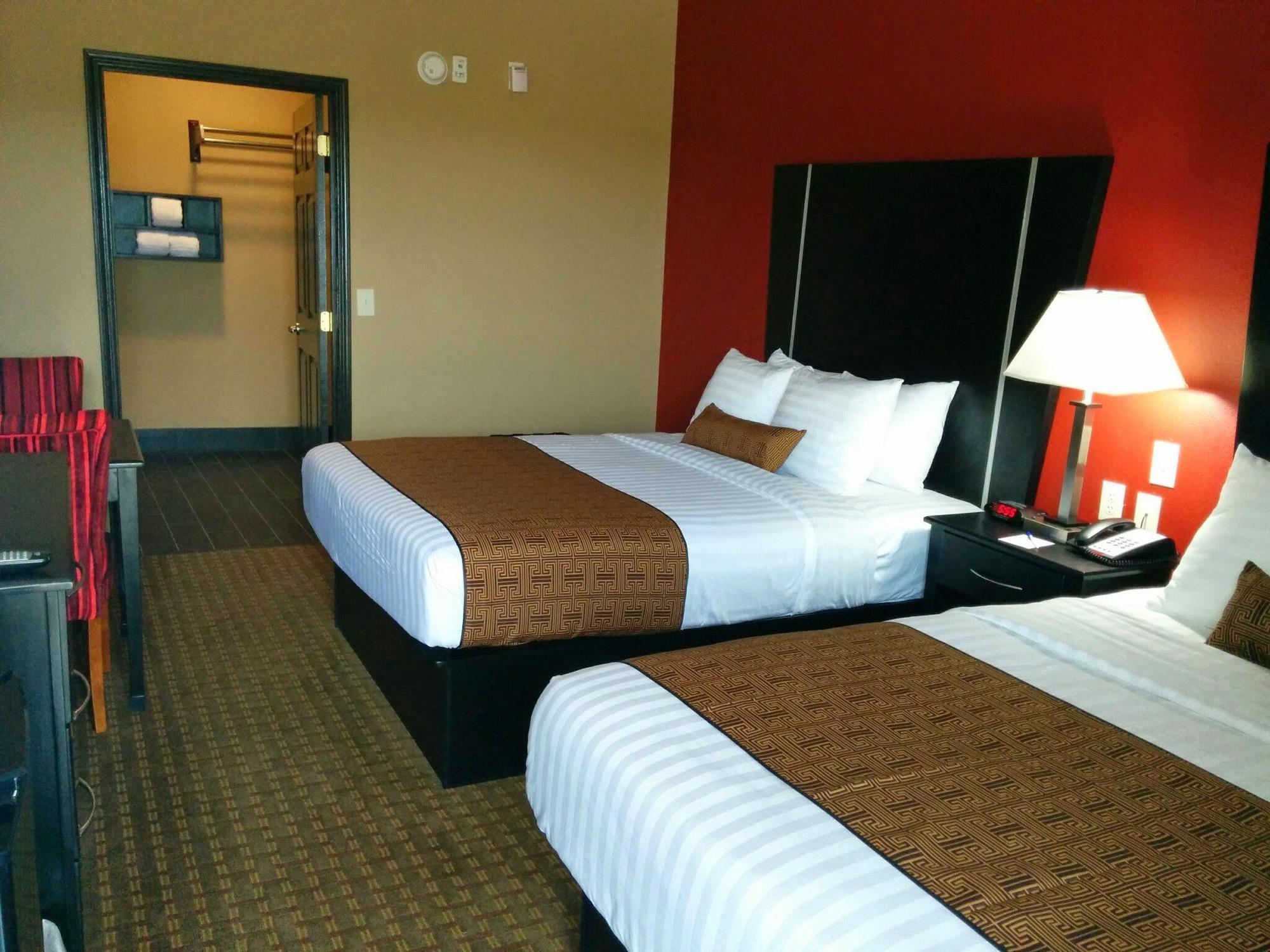 Rodeway Inn Dilley Экстерьер фото